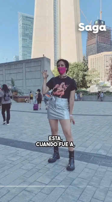 Berenice tenía unas botas especiales para conocer Lady Gaga / Redes Sociales