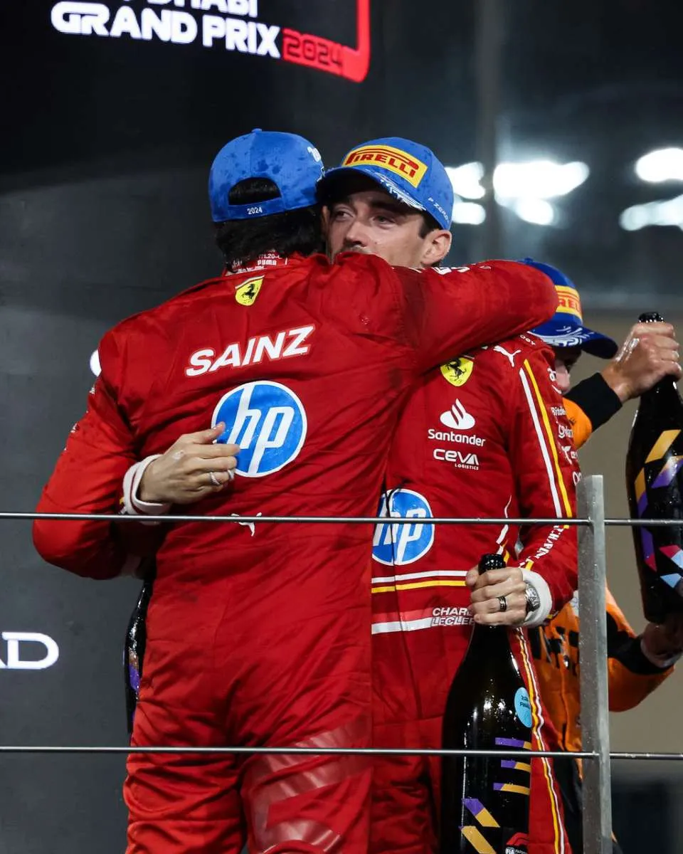 Carlos Sainz y Charles Leclerc en Abu Dhabi