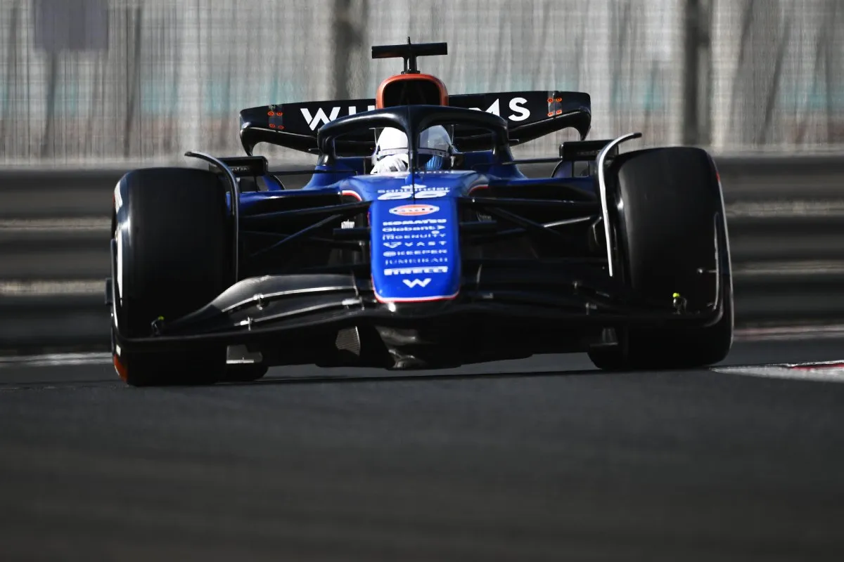 Sainz en tests de postemporada con Williams