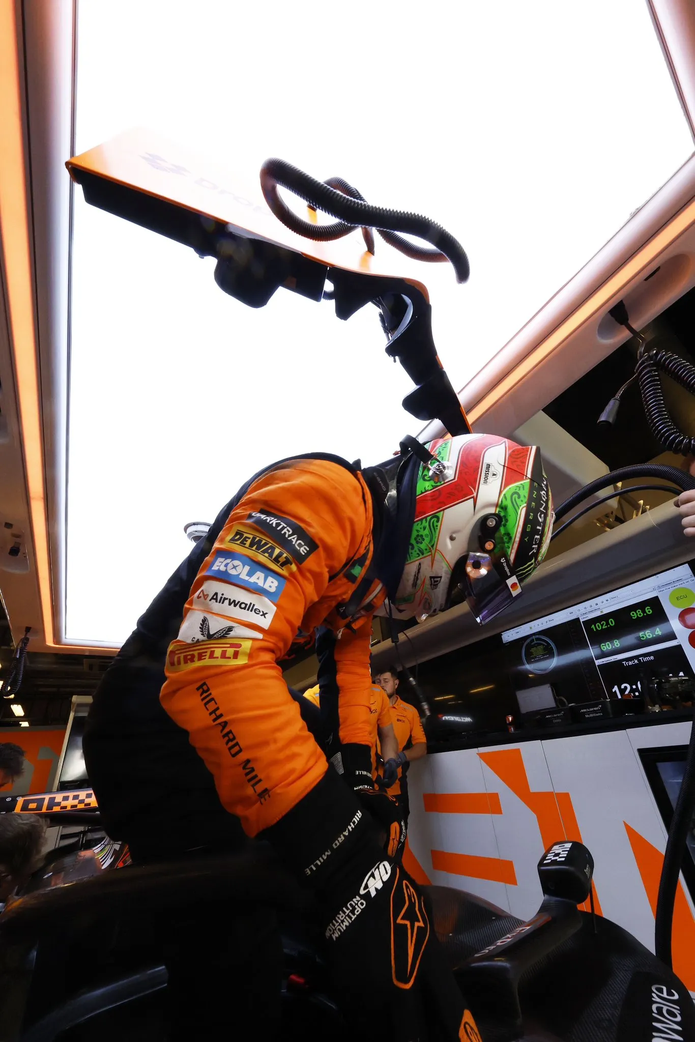 Pato se ha convertido en figura para la afición