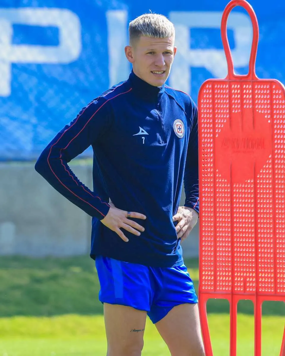 Bogusz estuvo trabajando para estar listo para su debut