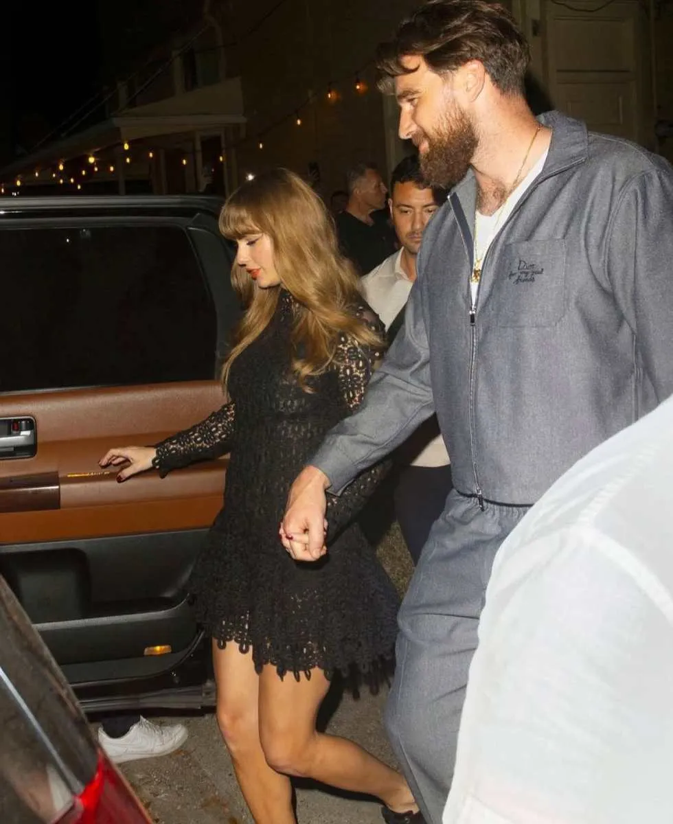 Fue la primera vez que la pareja salió junta antes del Super Bowl