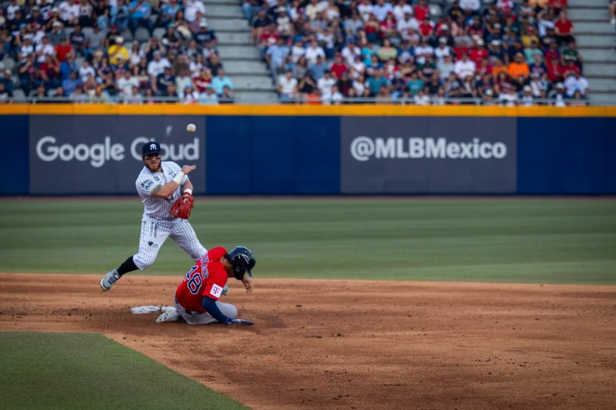 Momentos del juego | @SultanesOficial