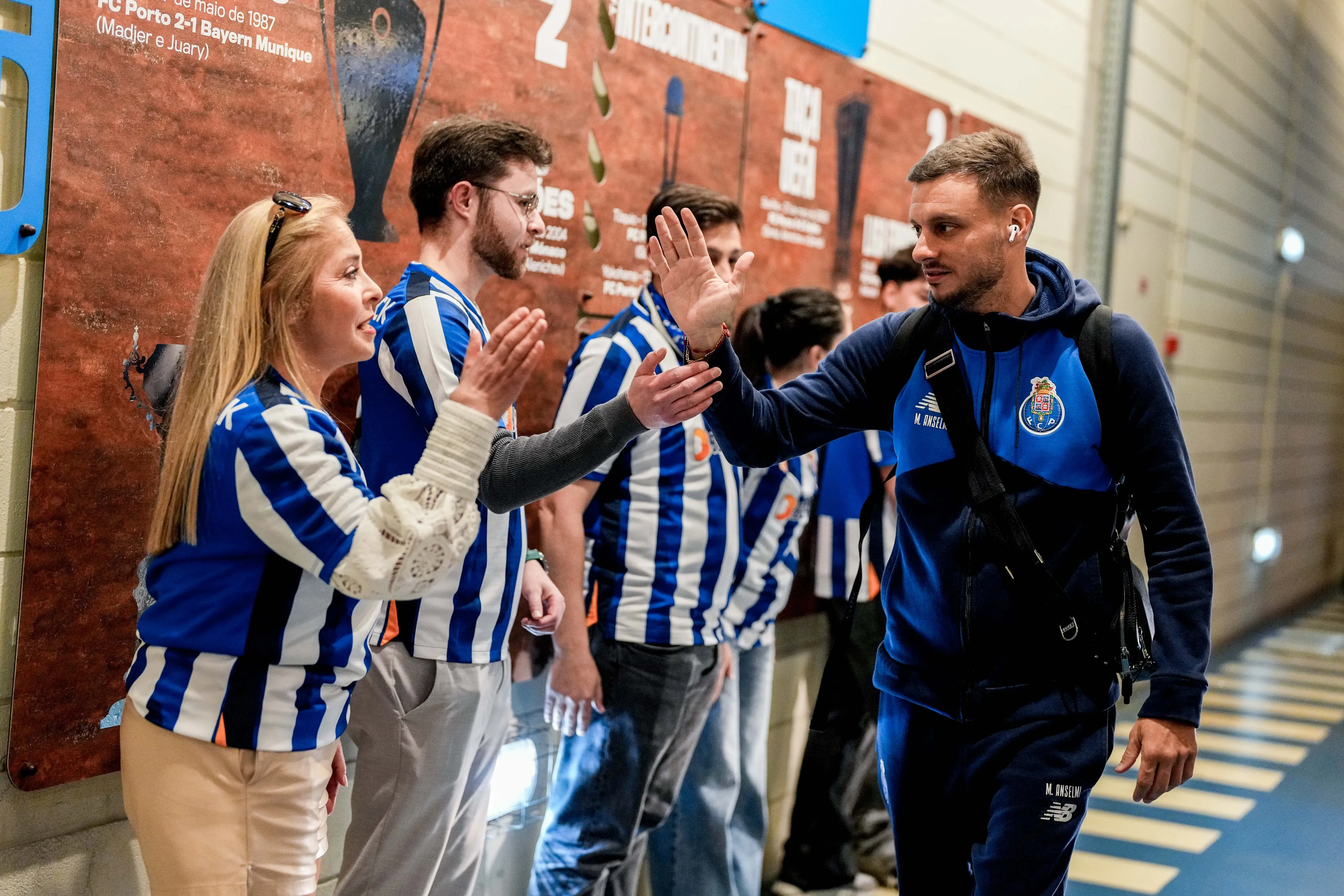 Anselmi no triunfó con Porto