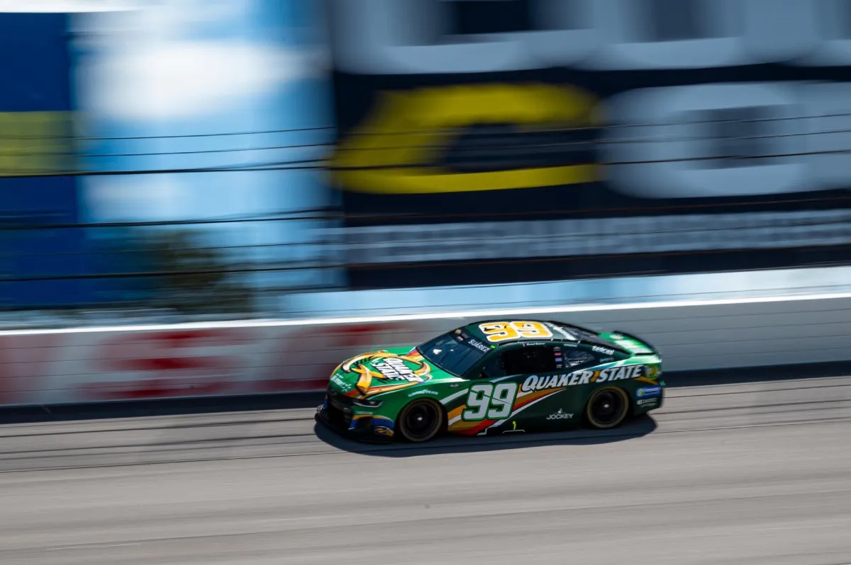 Auto de Daniel Suárez | @Daniel_SuarezG