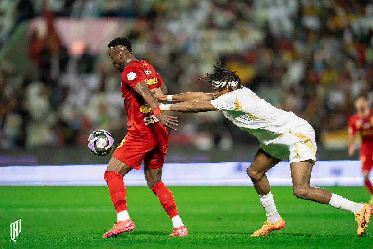 Julián en el partido |@AlQadsiahEN