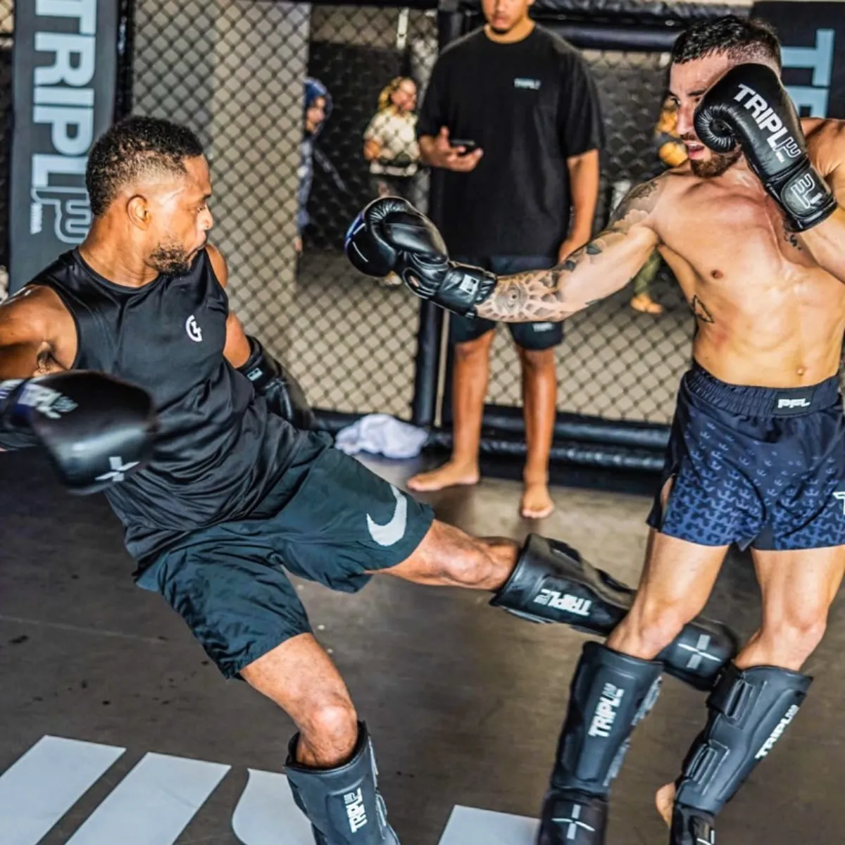 Evra entrenando | @eurofootcom