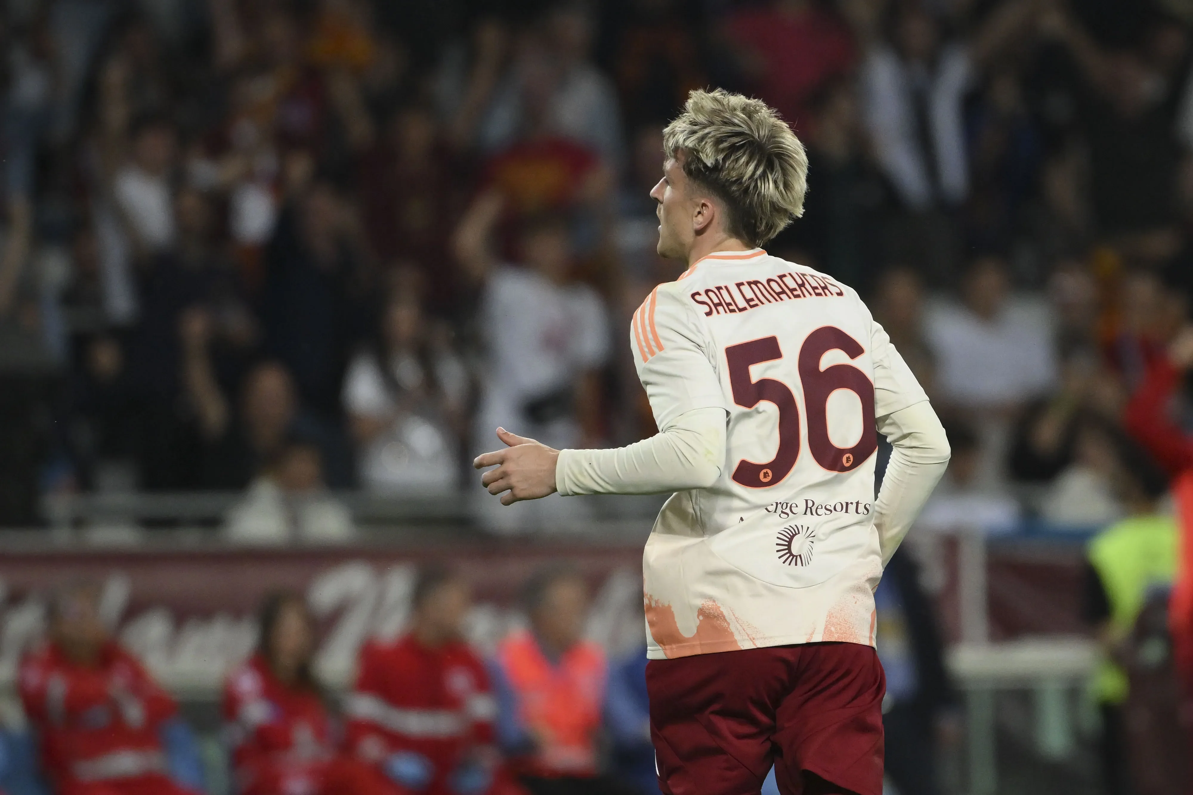 Saelemaekers fue uno de los anotadores del partido