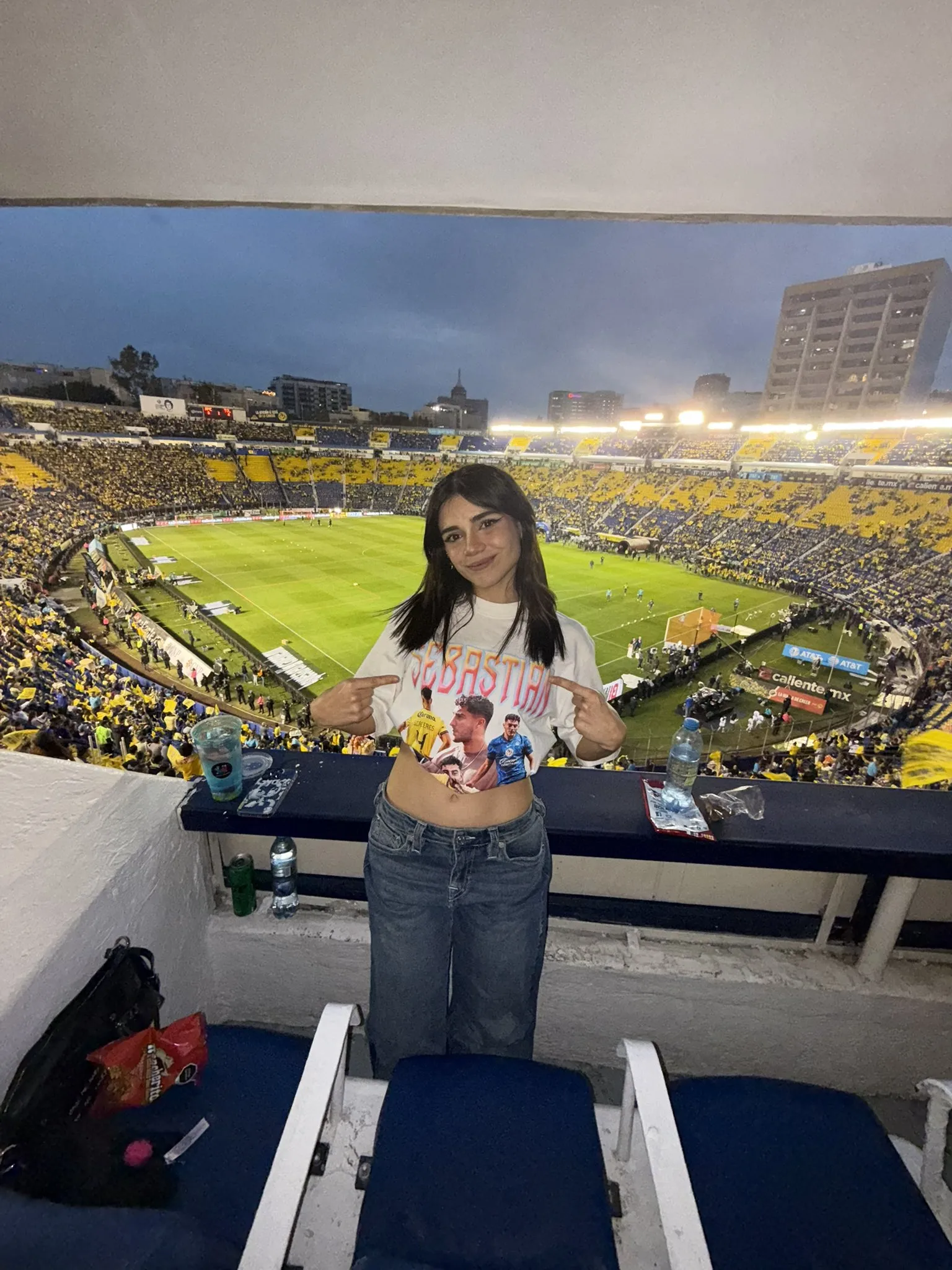 Desde que anda con el jugador, la streamer es víctima de constante acoso