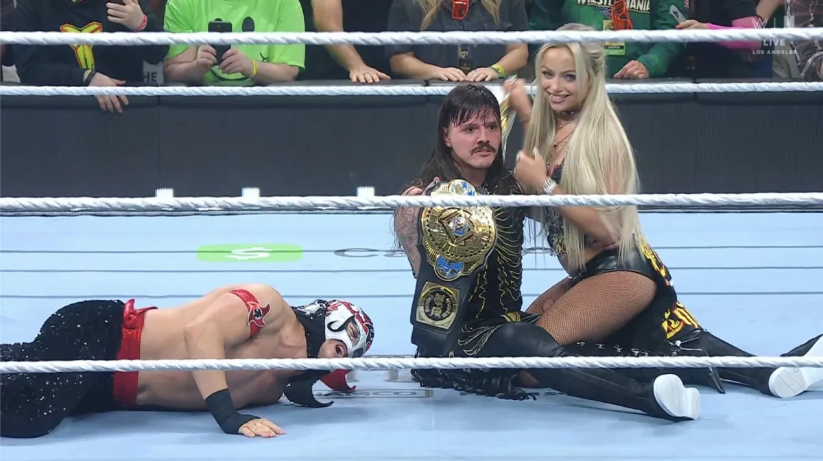 Lucha ante Dominik | @carloslgtzdev