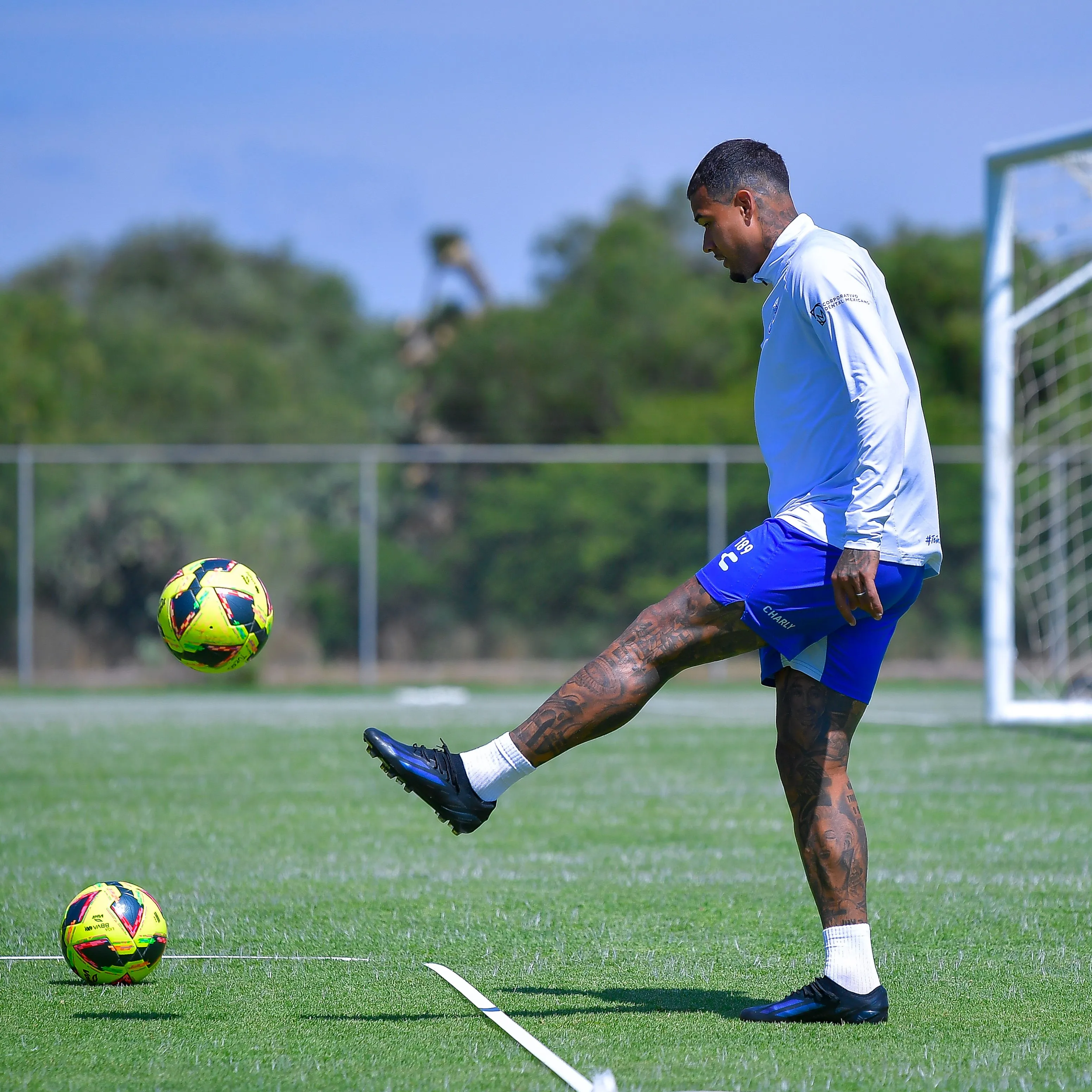 Kenedy es uno de los refuerzos de Pachuca