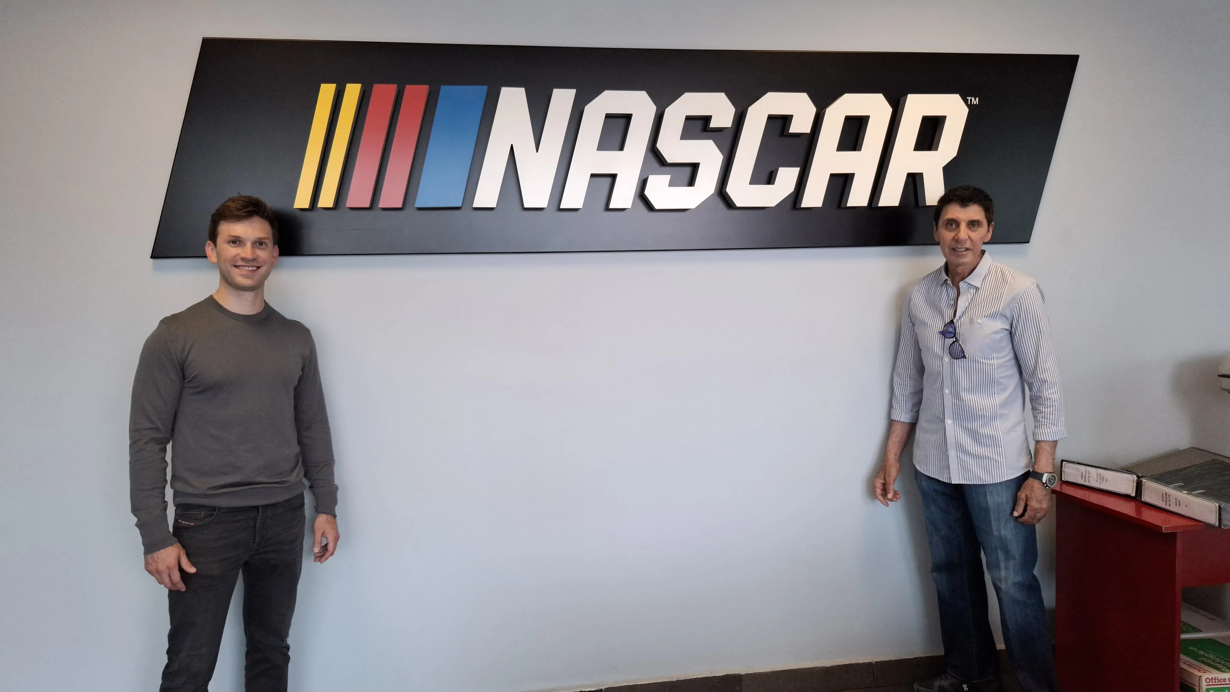 Daniel Suárez sabe que es una gran responsabilidad ser el único latino