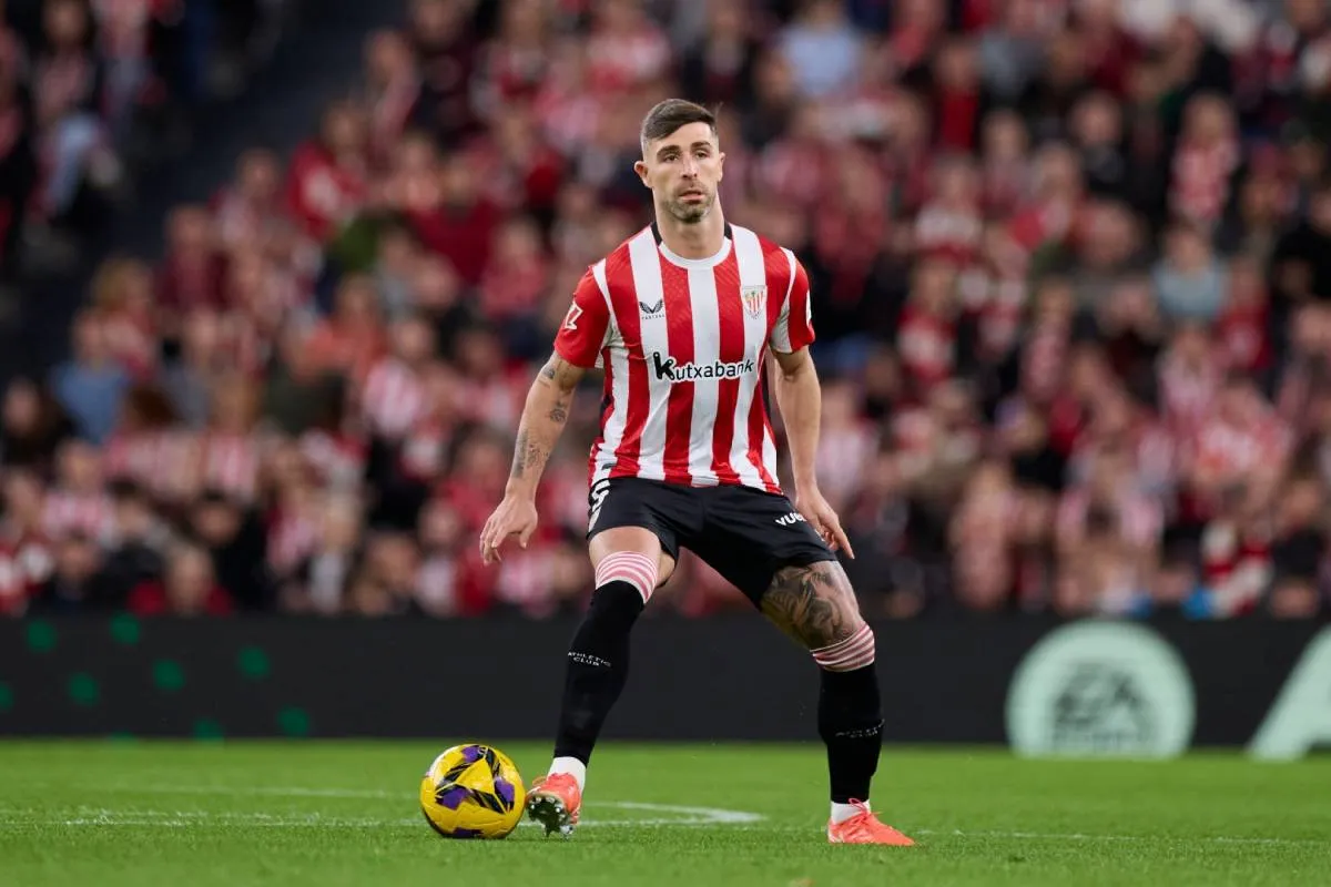 Yeray Álvarez | @TouchlineX