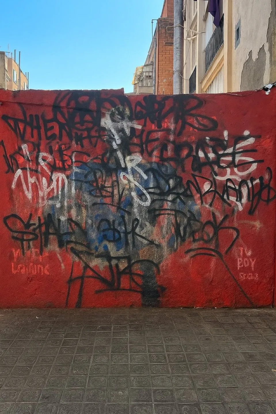 Así amaneció el mural de Yamal