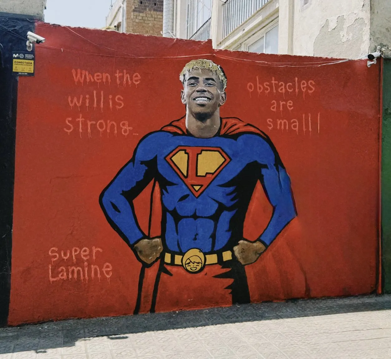 Así fue el mural de Lamine en Barcelona