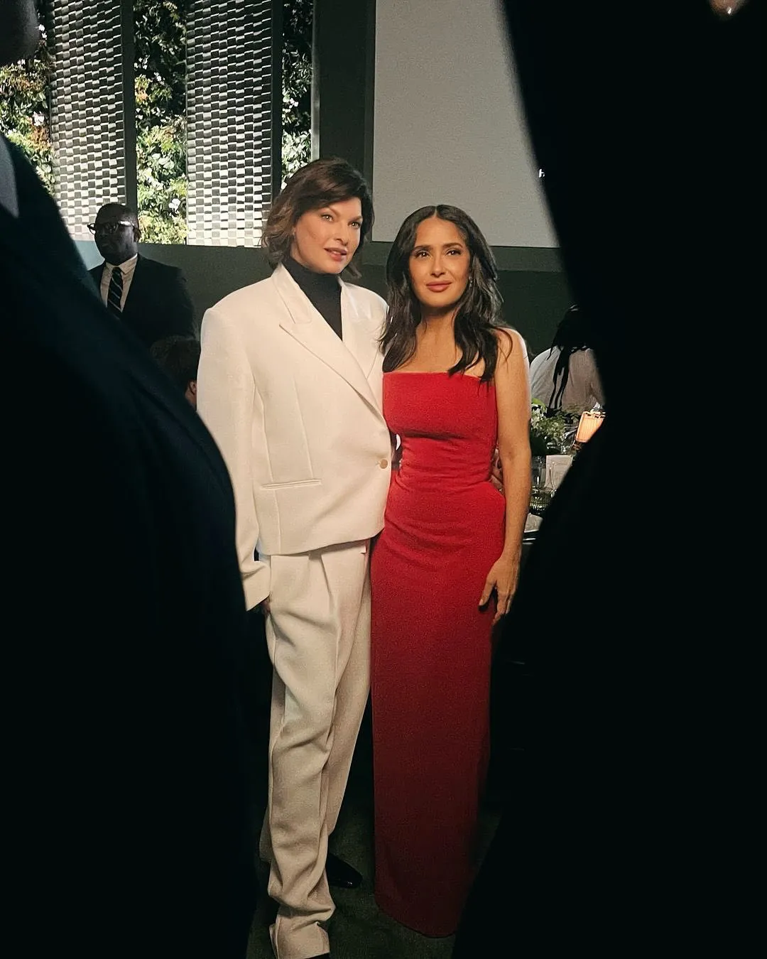 Las famosas llevan una excelente relación que presumen en redes/ IG: @lindaevangelista