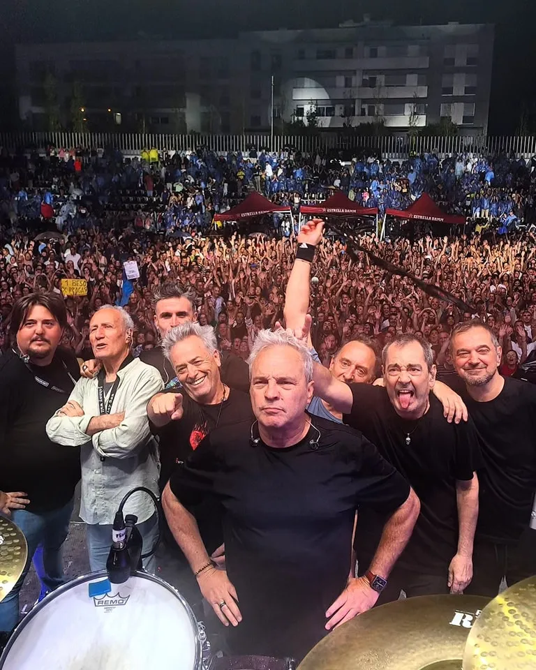 Los Hombres G llevan más de 4 décadas haciendo música / FB: @hombresgoficial