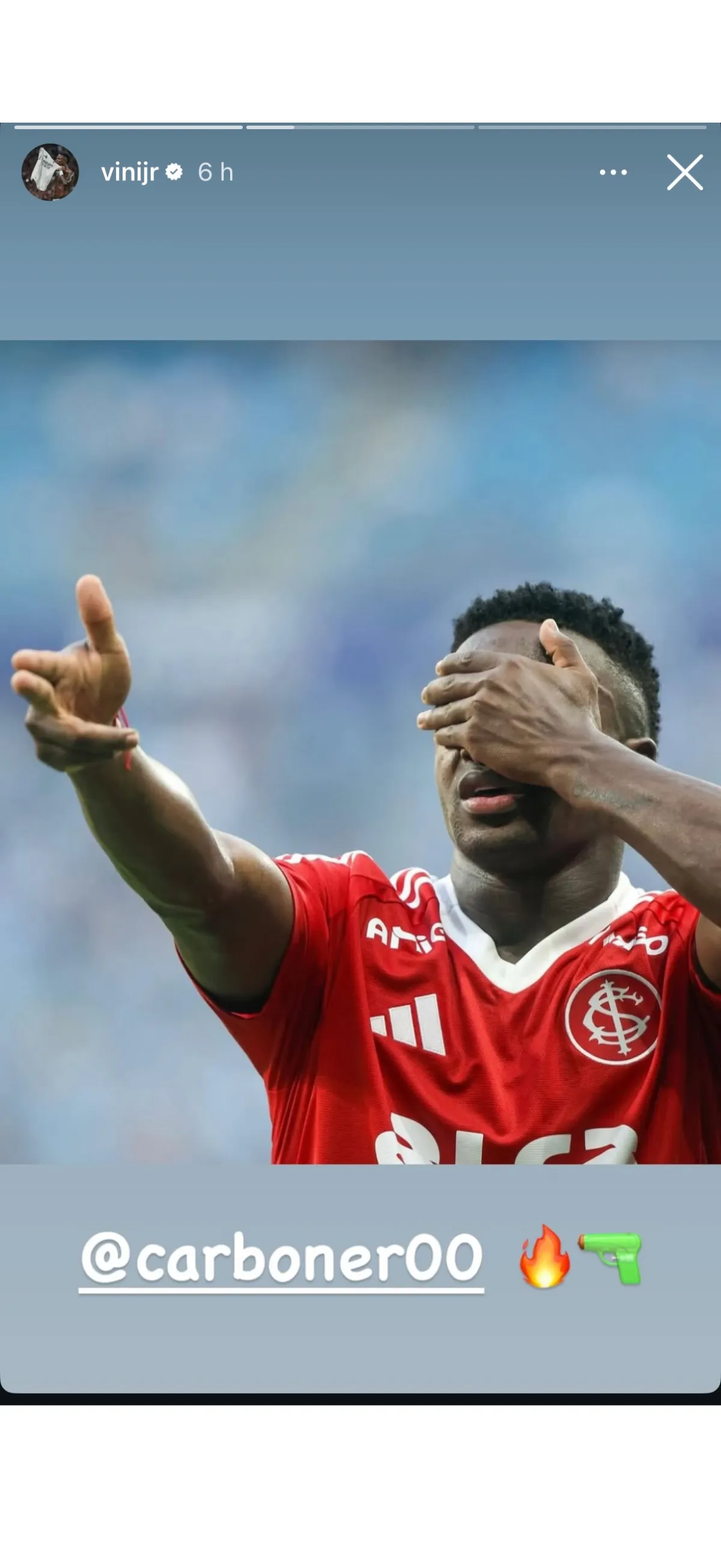 Vini en sus redes | @vinijr