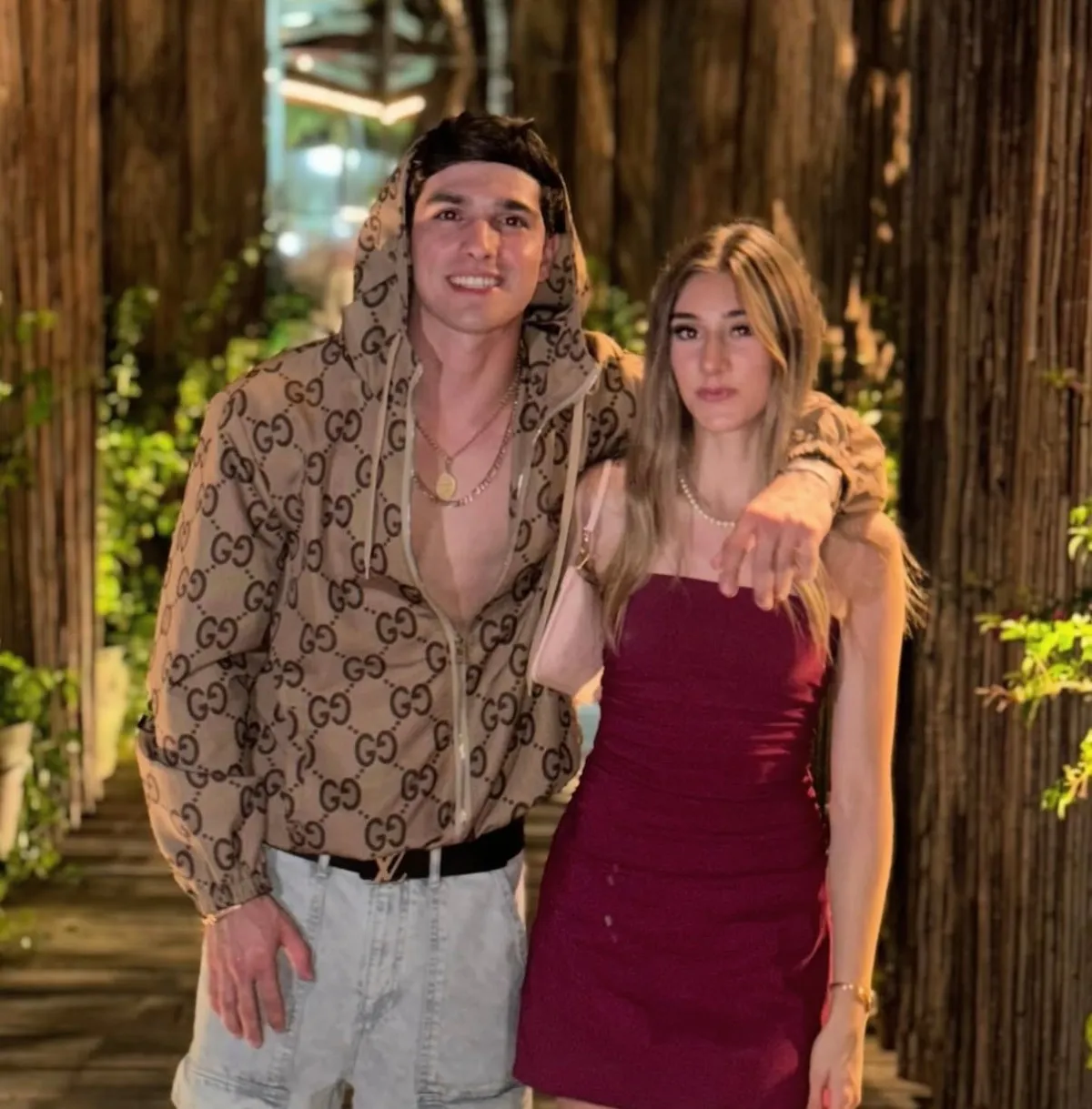 La pareja del momento | @leonardo_lealcantuu