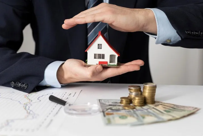 Tu dinero puede ir a tu Afore a tu cuenta de pensión / FREEPIK