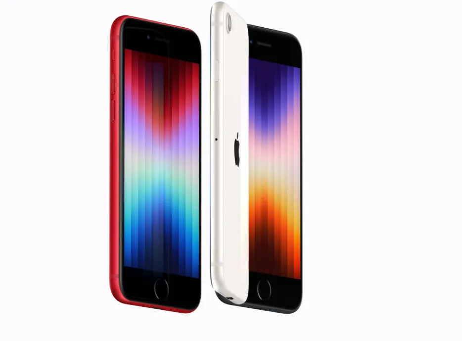 El diseño es más pequeño pero resistente a los golpes y al agua / Especial