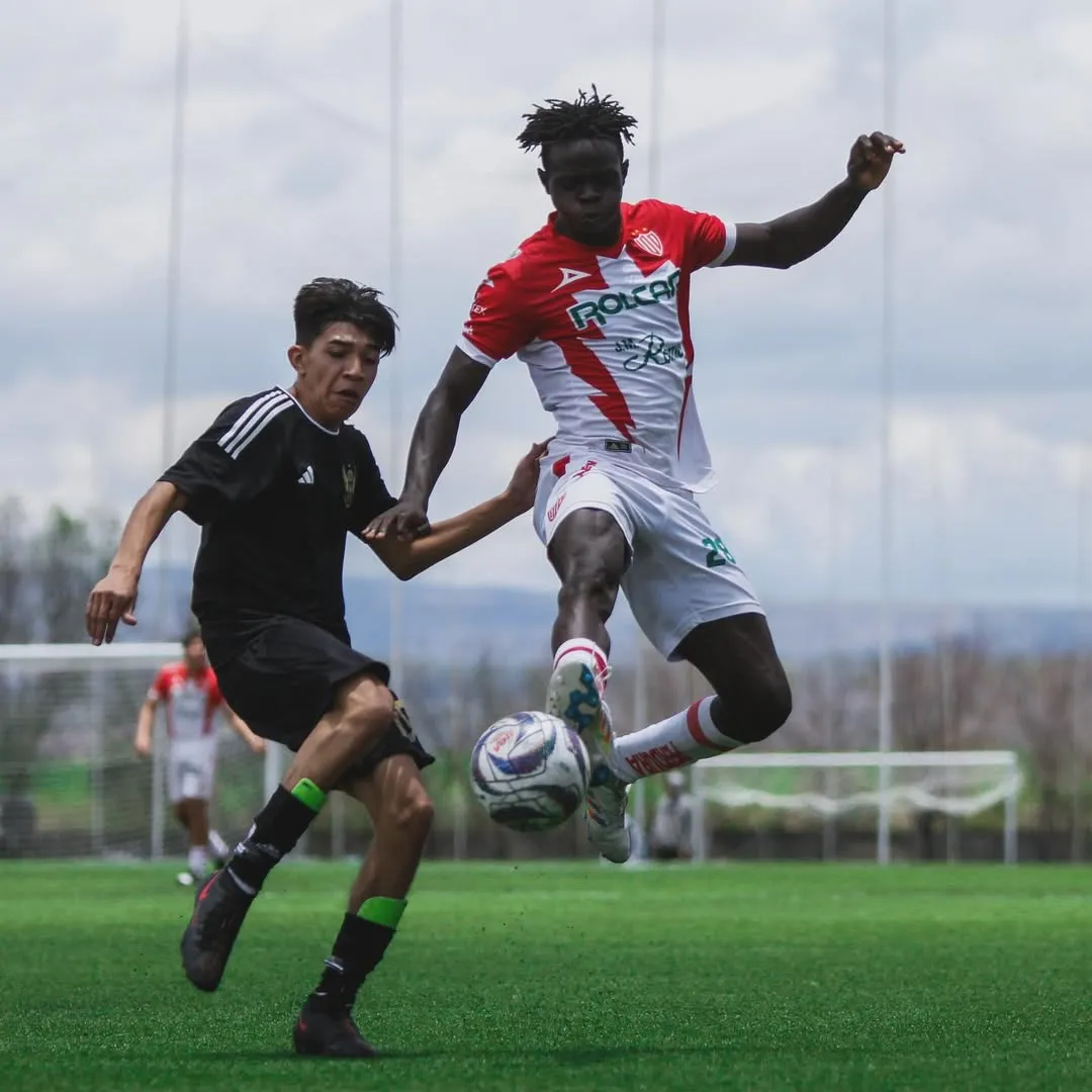 Ibrahime Sylla está con Necaxa desde 2022