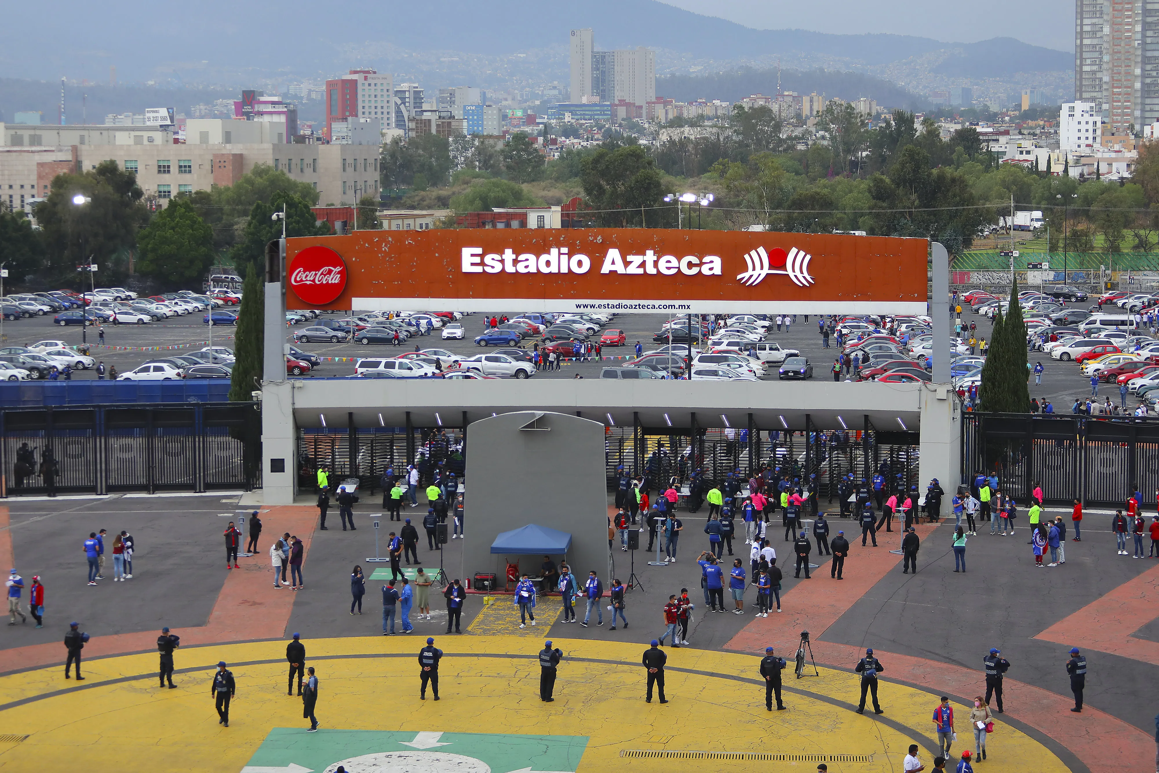 El Estadio Azteca está por llegar a un acuerdo con los palcohabientes