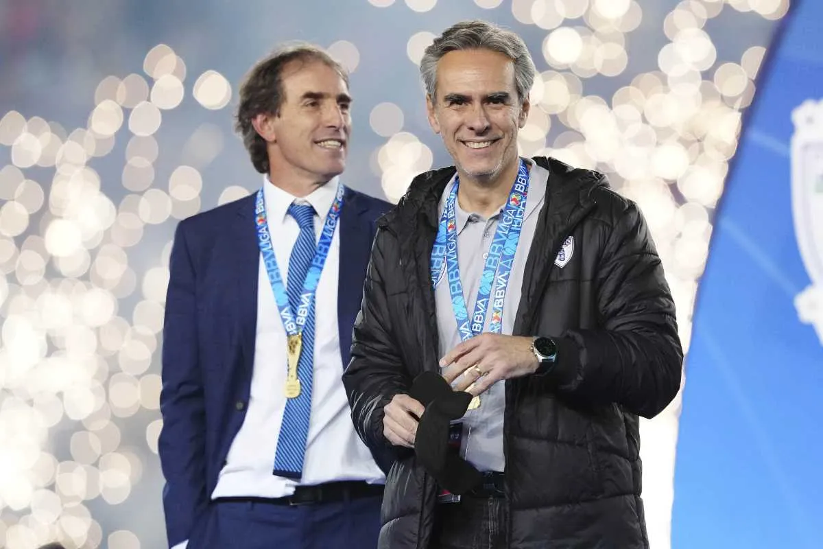 No se descarta la salida de Almada de Pachuca