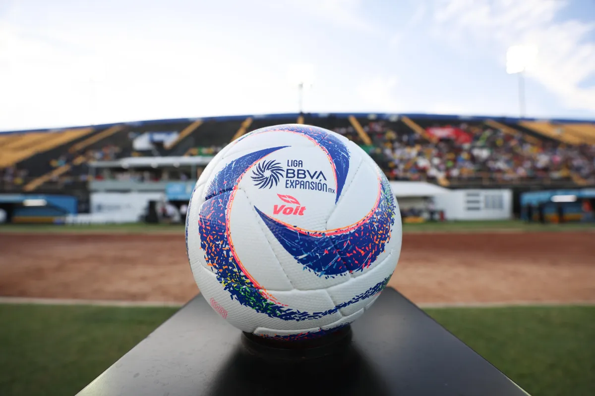 Balón Liga de Expansión | IMAGO7