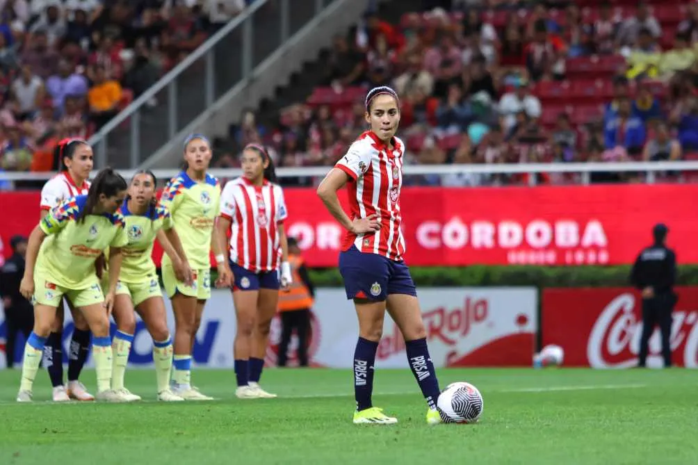 Carolina Jaramillo en el Clásico Nacional