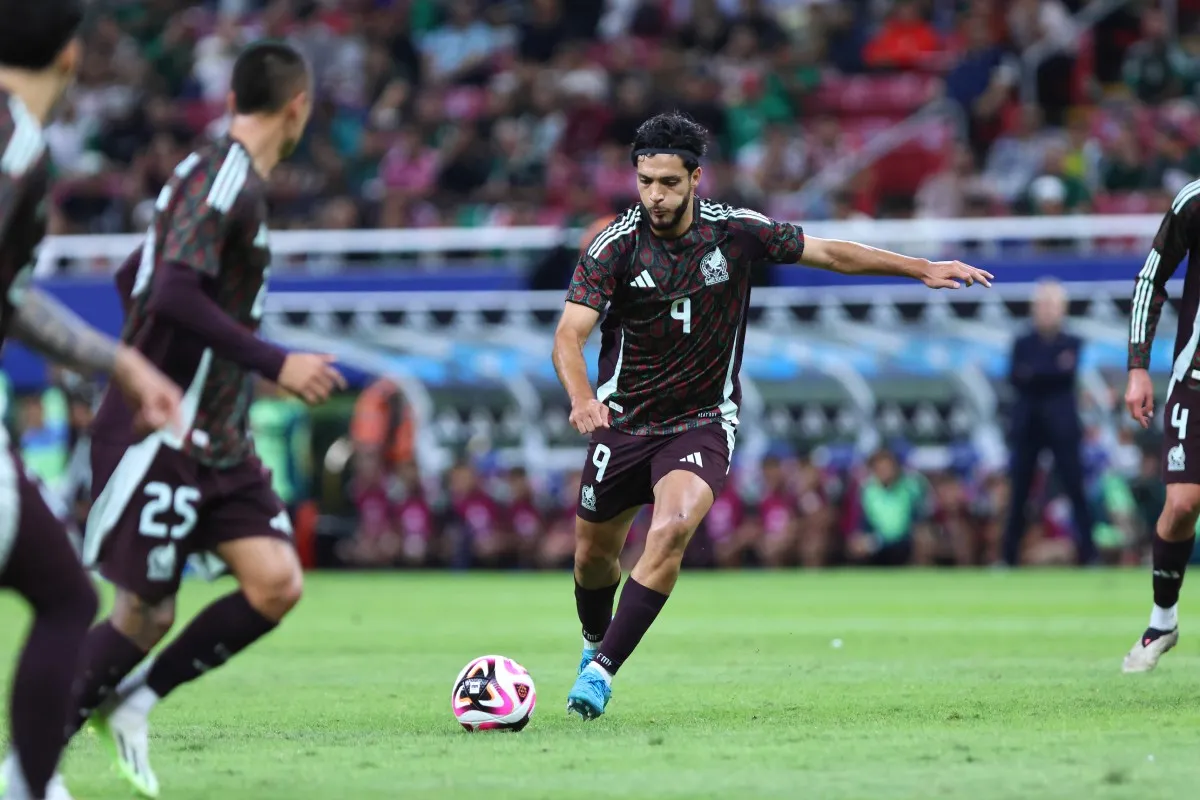 Raúl en el AKRON | IMAGO7