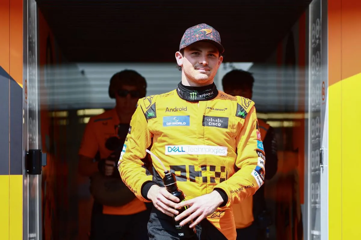 Patricio O'Ward, piloto de pruebas de McLaren, en el Gran Premio de México