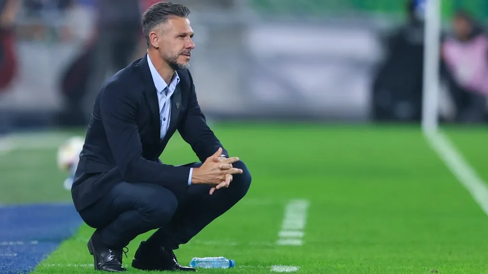 Demichelis dirigirndo a Rayados | IMAGO7