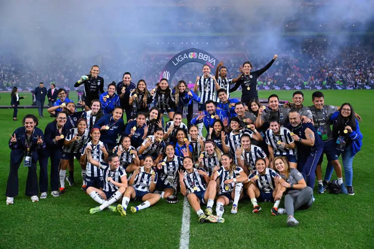 Rayadas de Monterrey en celebración en el Apertura 2024