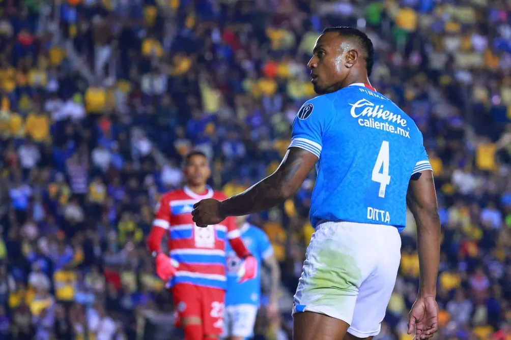 Ditta sufrió una intoxicación por alimentos