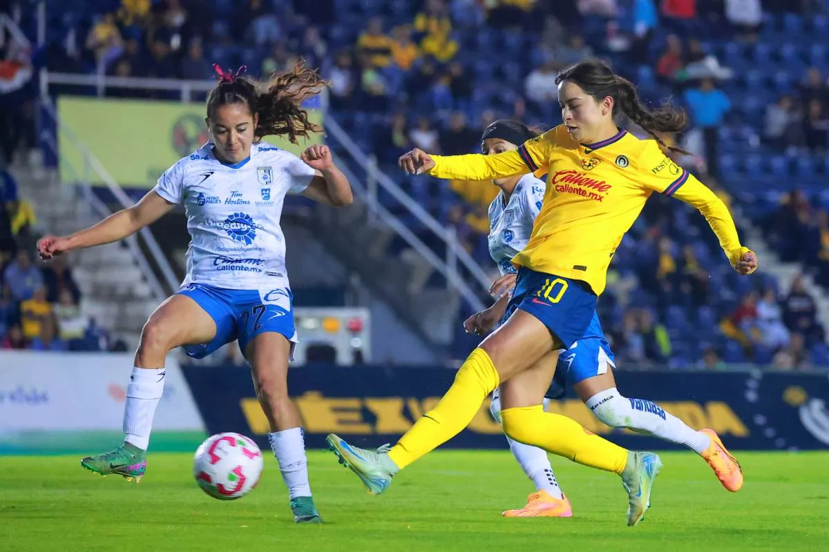 Scarlett Camberos en partido contra Gallos Femenil
