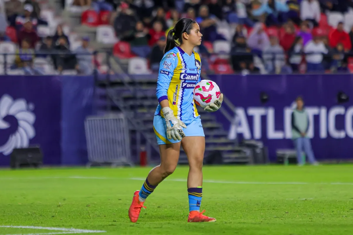 Ana Zárate | IMAGO7