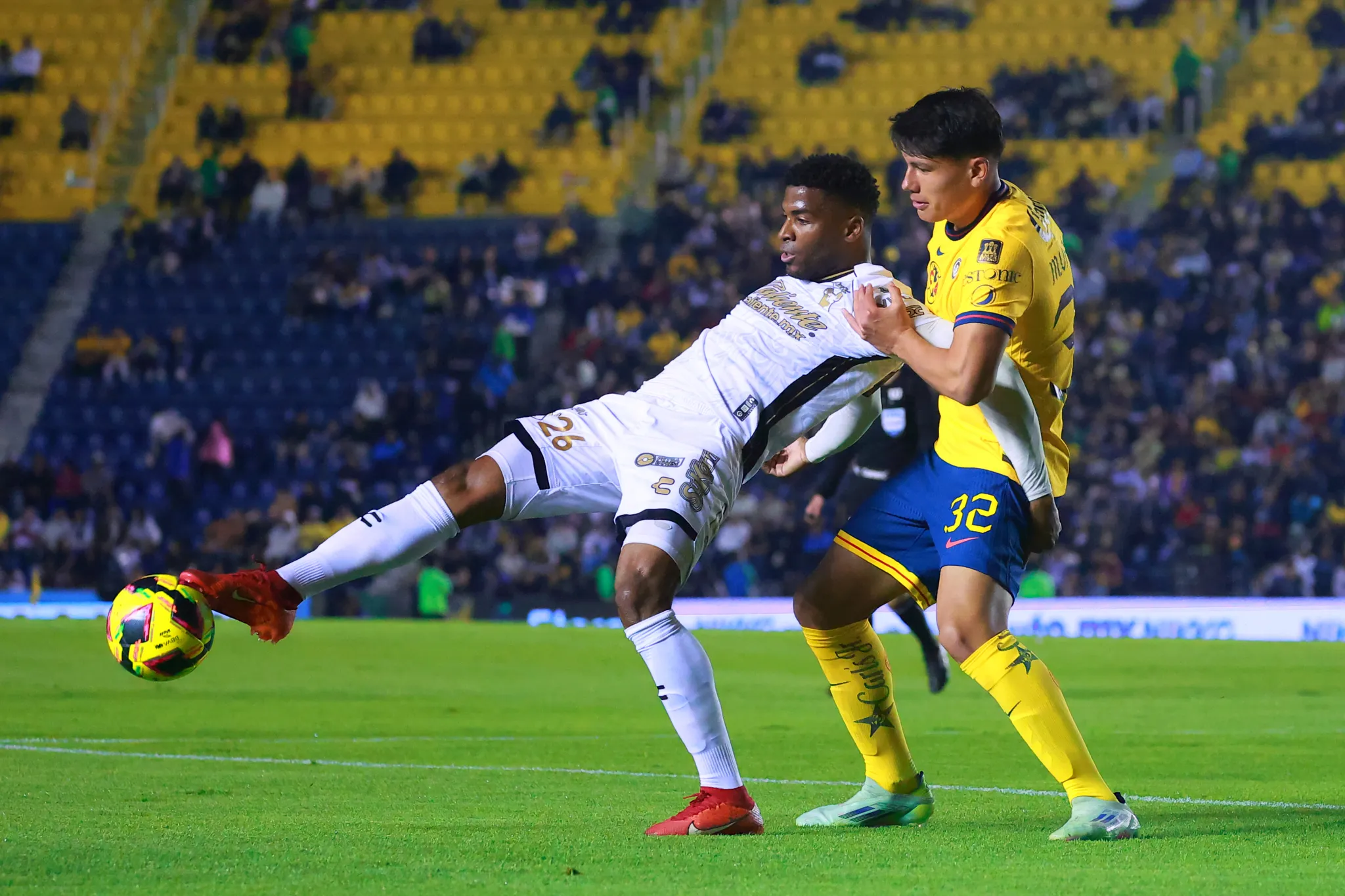 Zúñiga está listo para debutar como futbolista de las Águilas