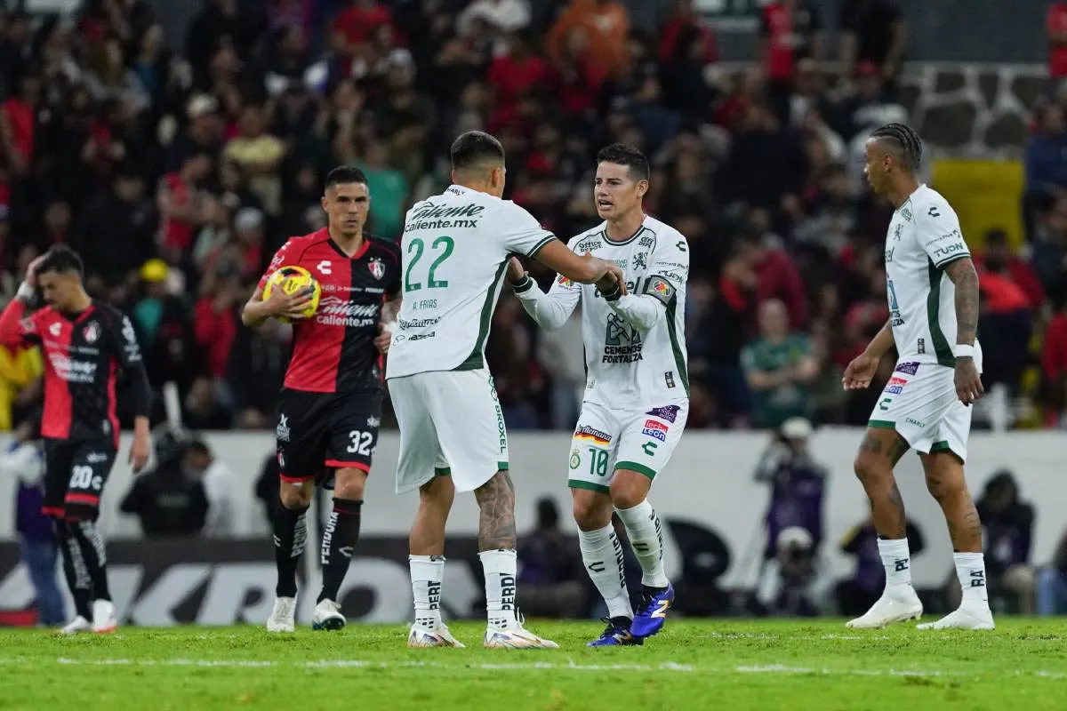 James Rodríguez marcó la diferencia ante Atlas