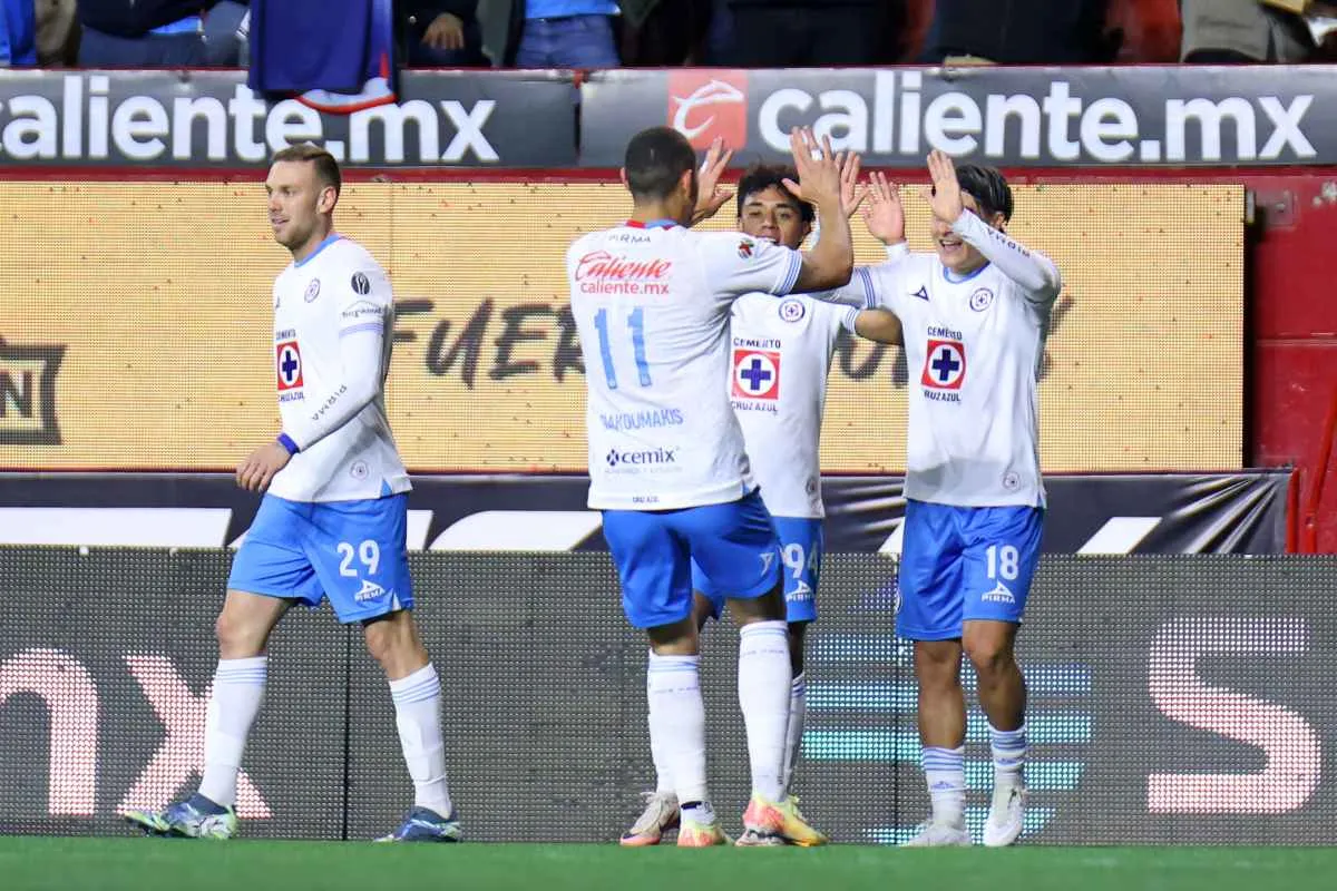 Romero abrió el marcador a favor de Cruz Azul