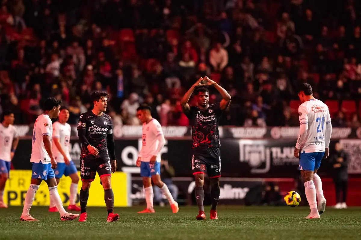 Tijuana acortó distancia en el segundo tiempo