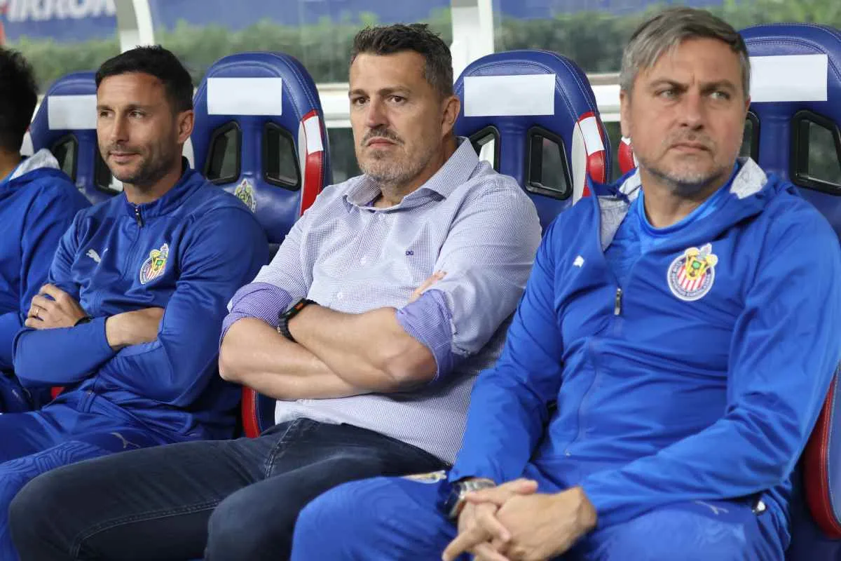Óscar García se marchó de Chivas de forma polémica