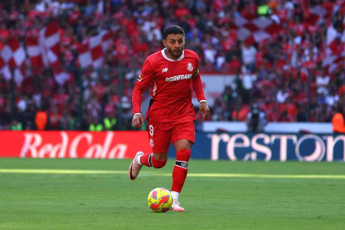 Alexis agradeció el aporte de ambos estrategas