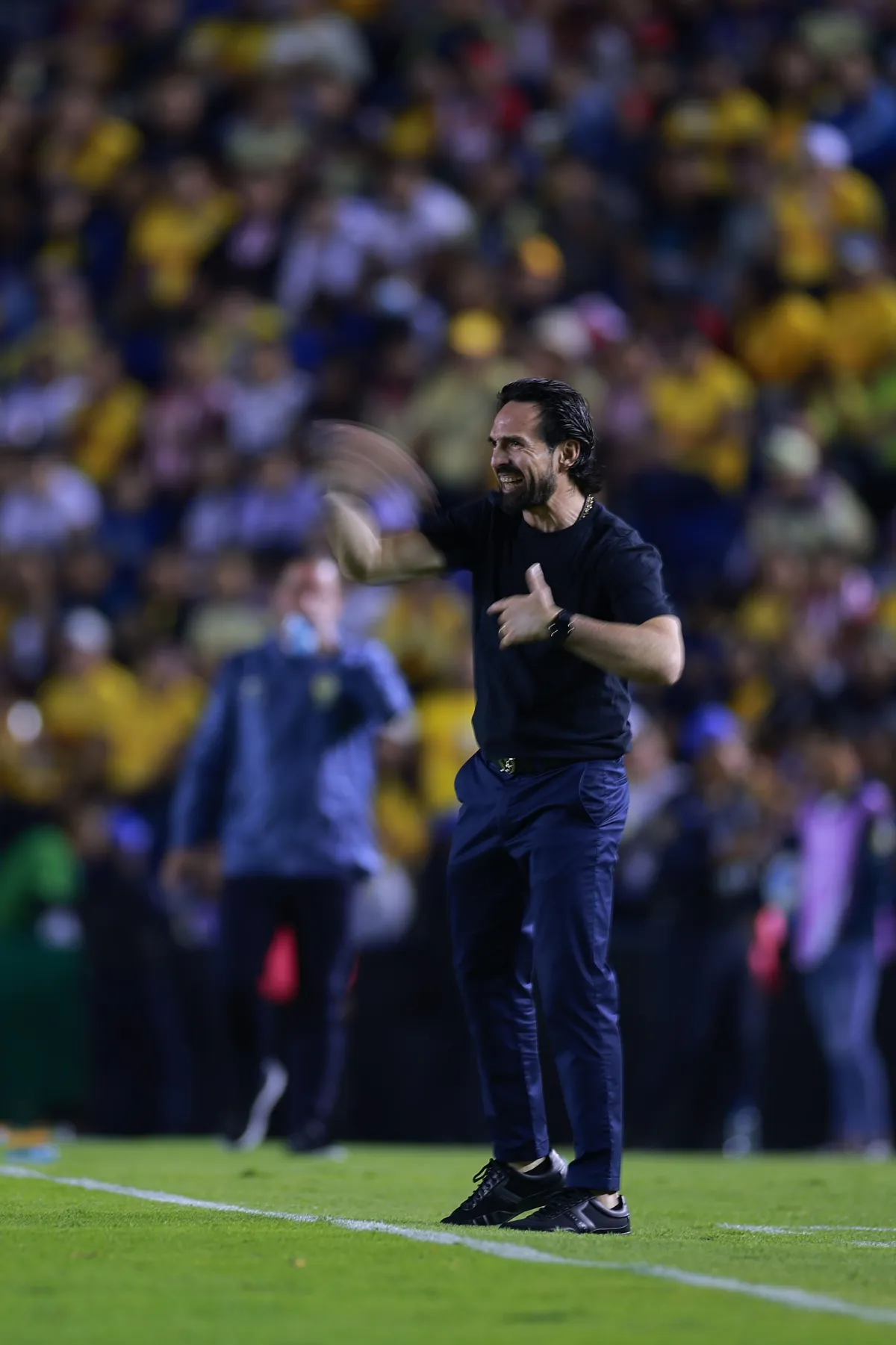 Gerardo Espinoza | IMAGO7