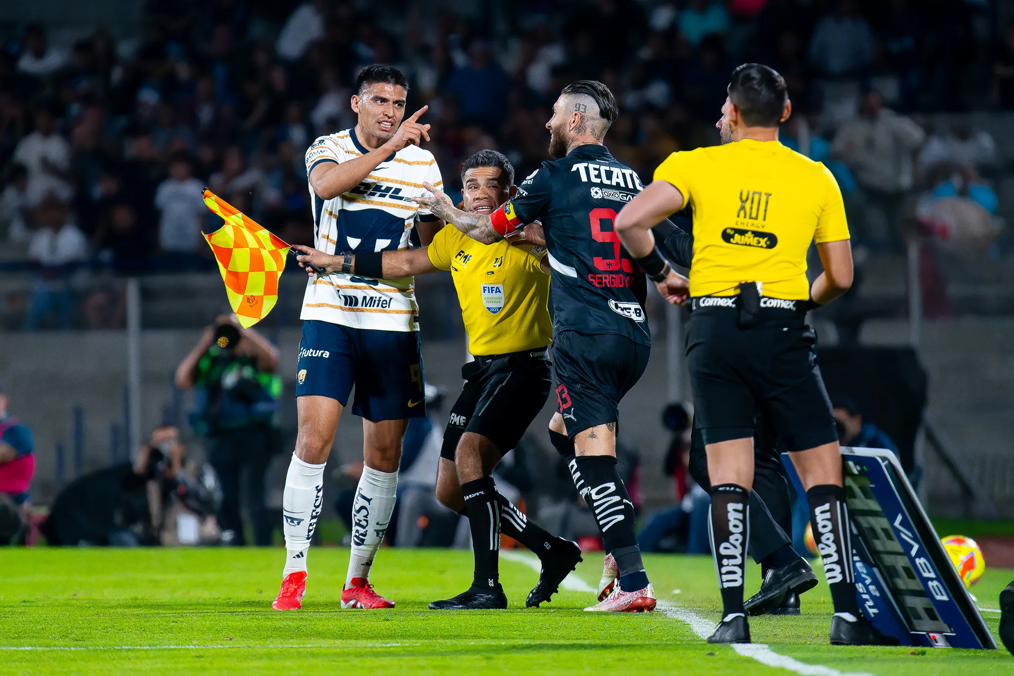 Ramos se perderá un juego tras su expulsión | IMAGO 7