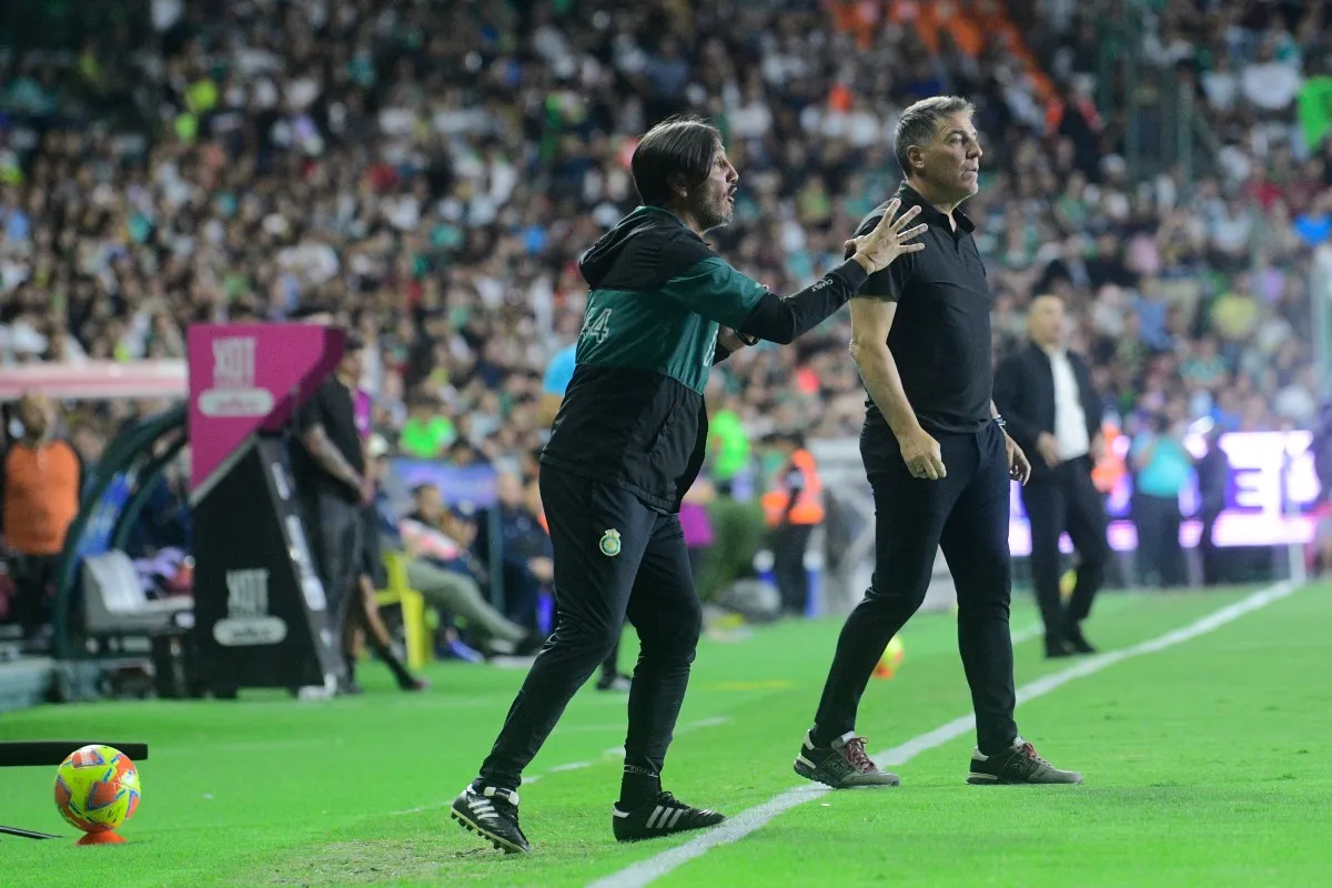 Berizzo y su auxiliar | IMAGO7