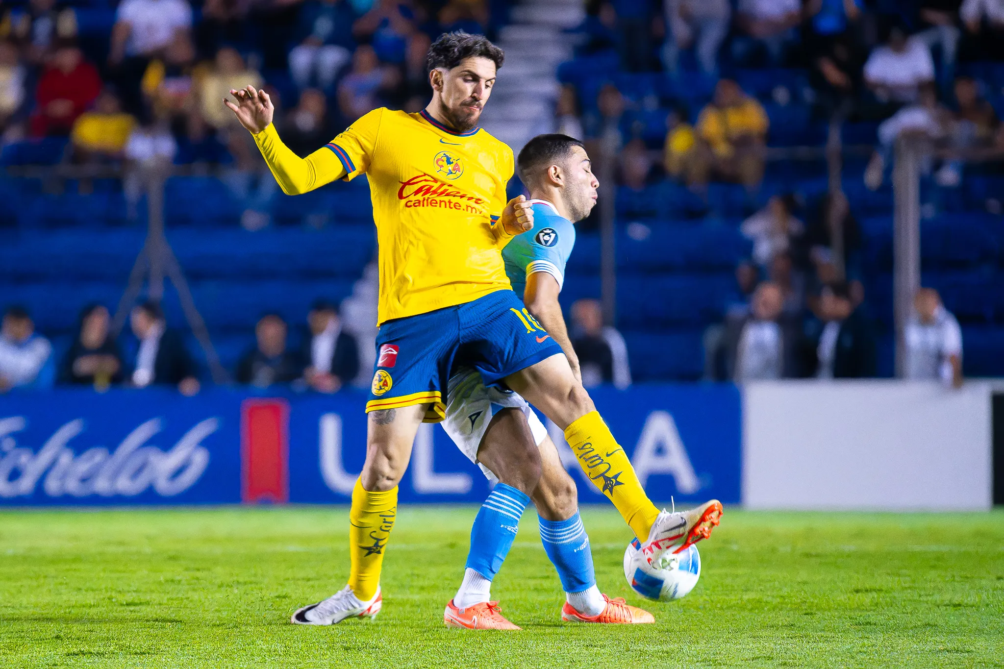 Lira se sintió bien al volver a la que fue su casa