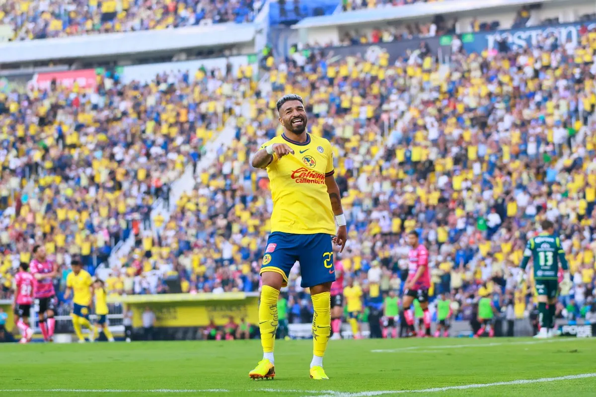 Rodrigo Aguirre, jugador del América | IMAGO7