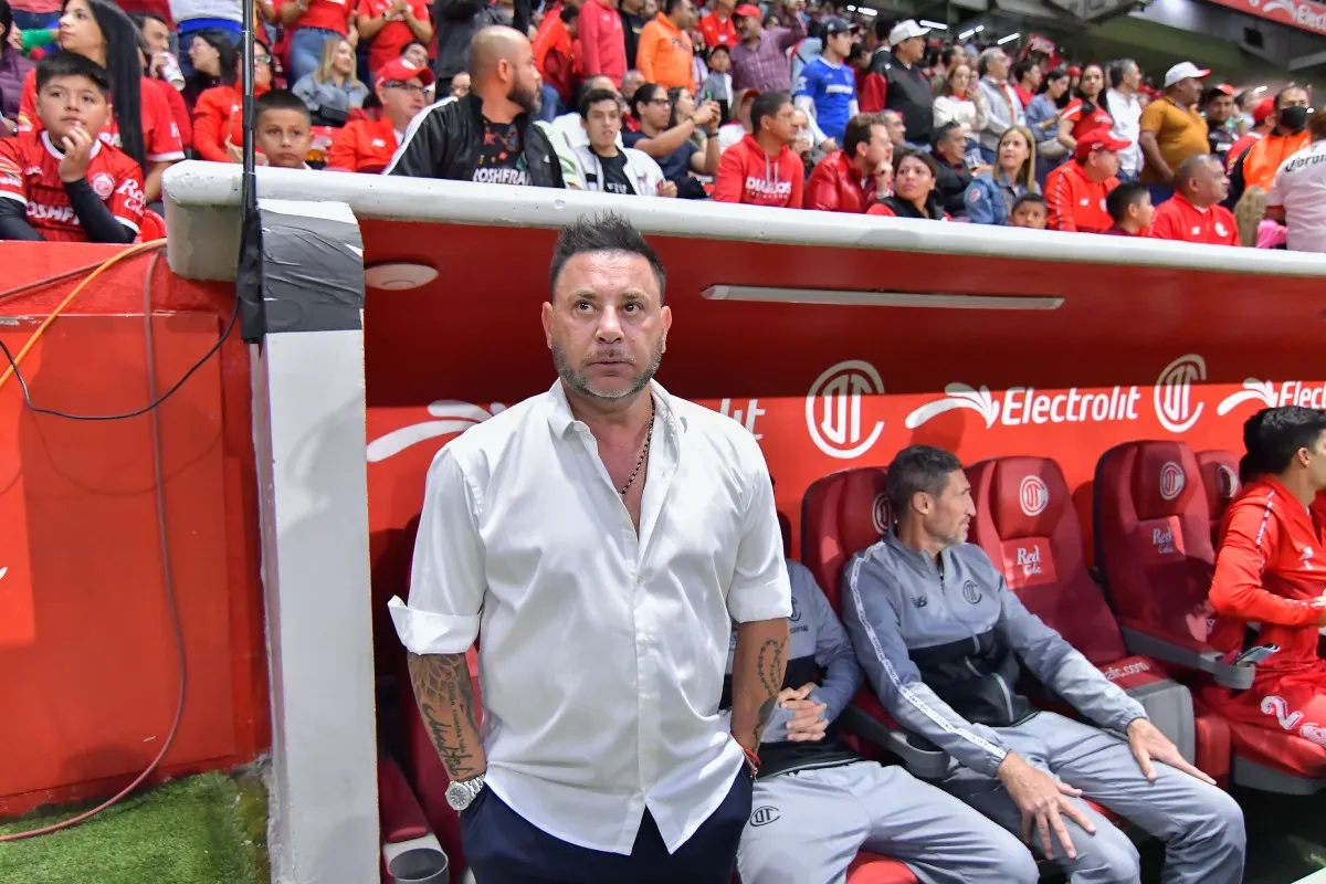 'Turco' en el banquillo | IMAGO7