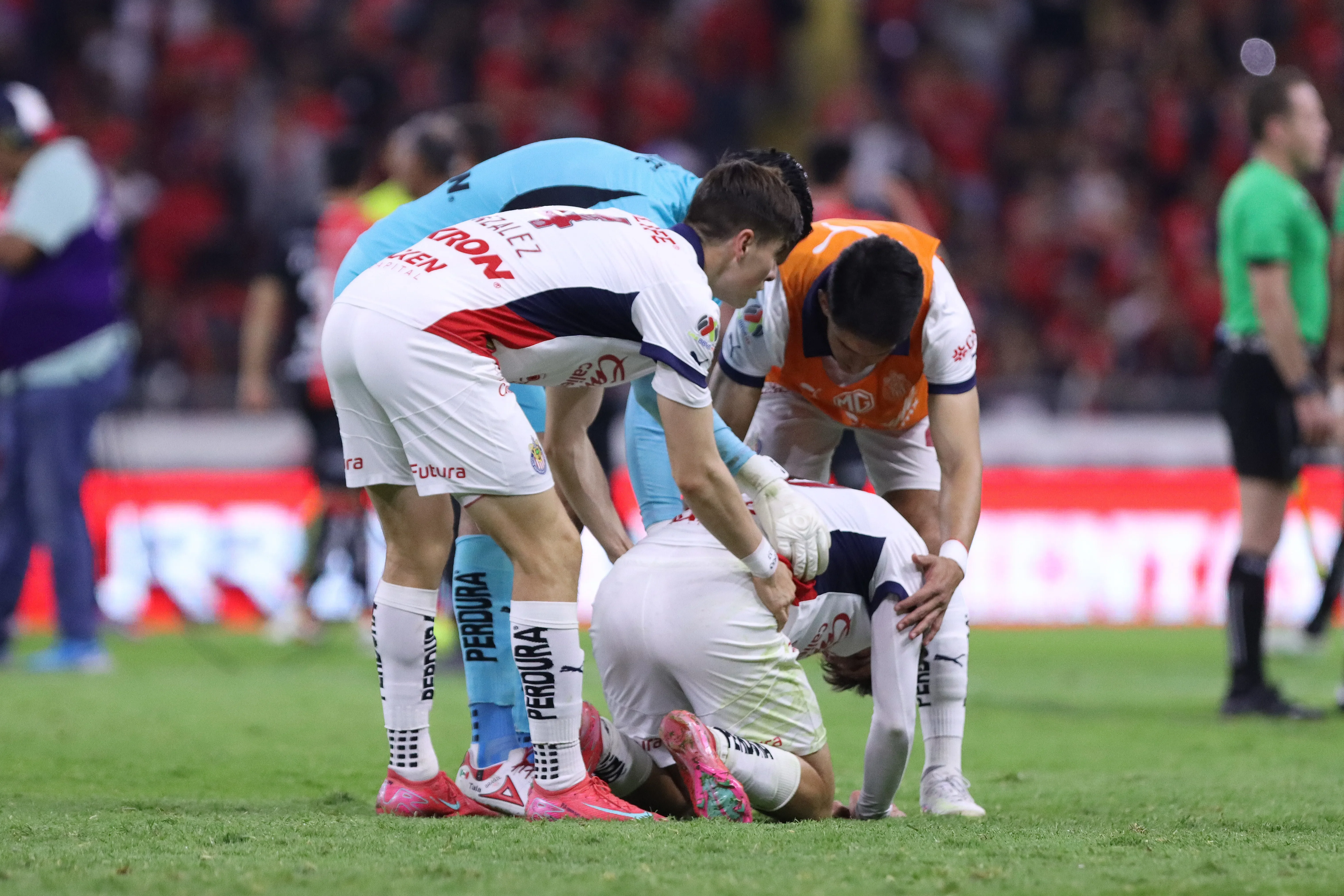 Chivas quedó eliminado con el empate ante Atlas